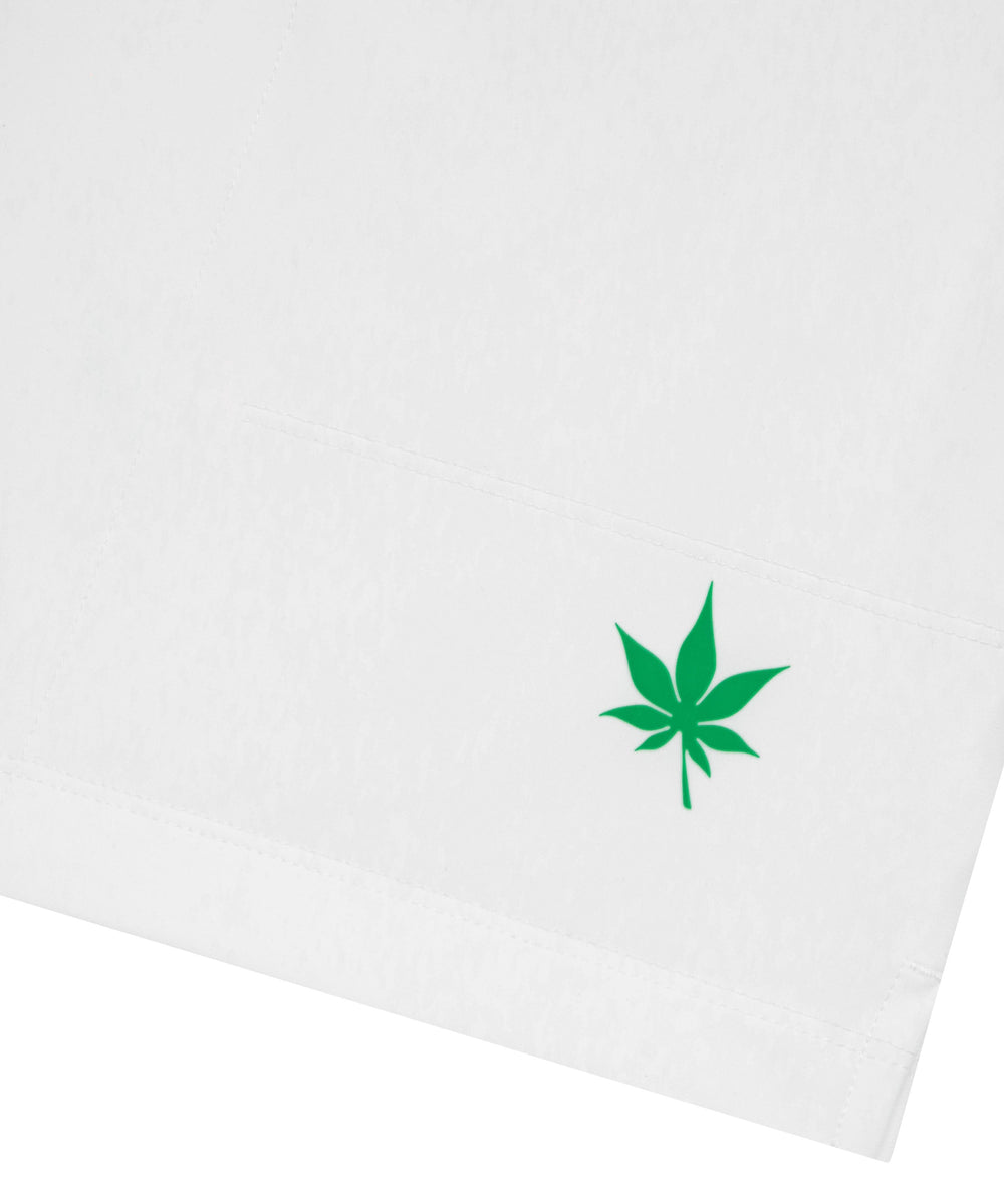 5" Peak Short in White/Green