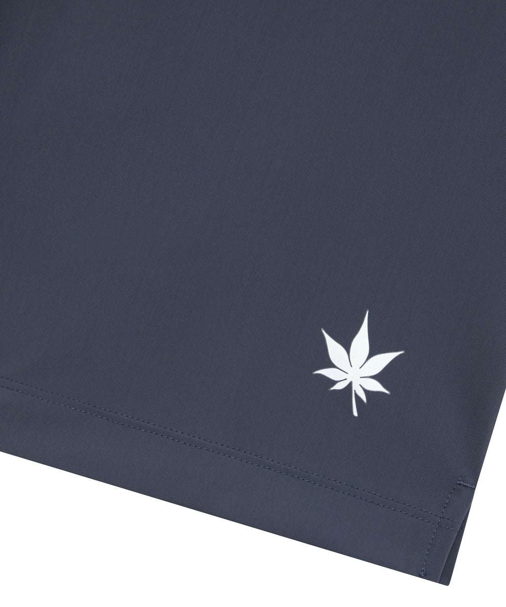 5" Peak Short in Dark Indigo/White