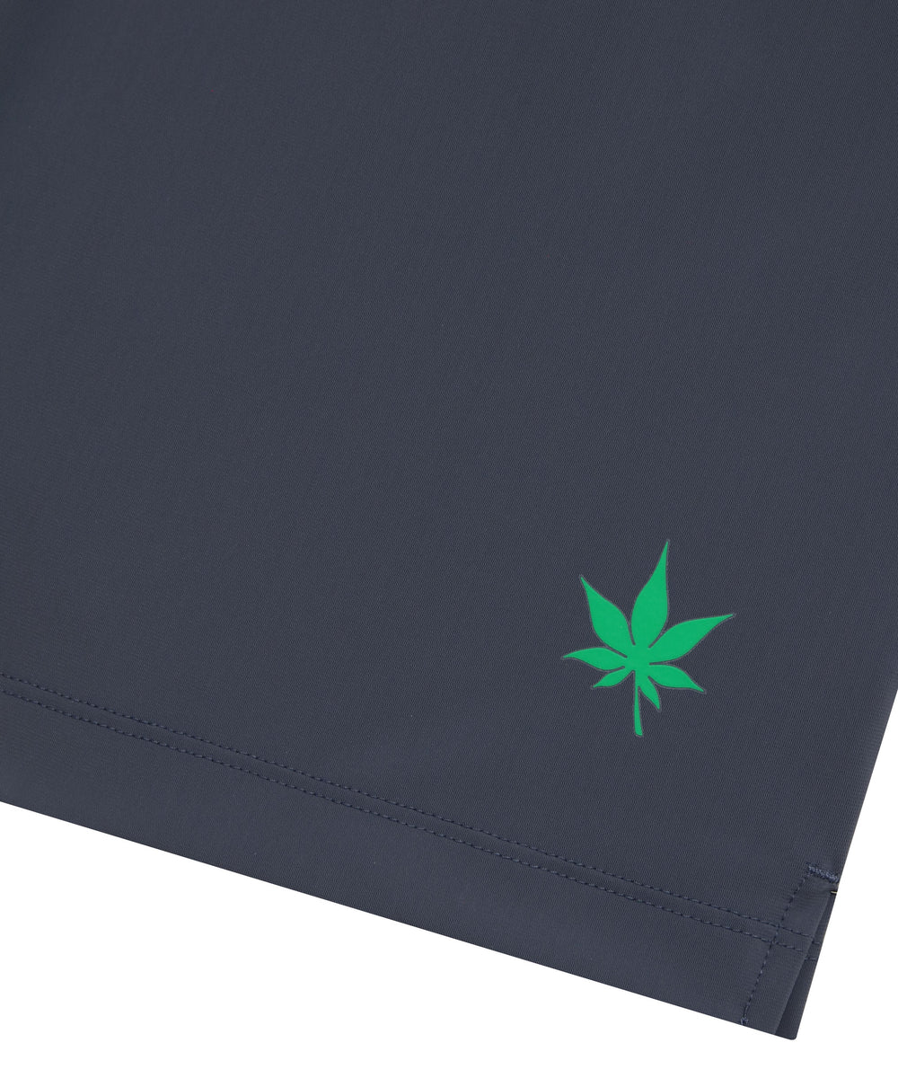 7" Peak Performance Short in Dark Indigo/Green