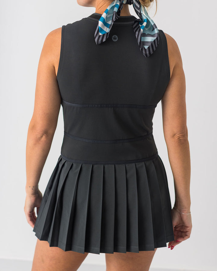 V Neck Dress in Black