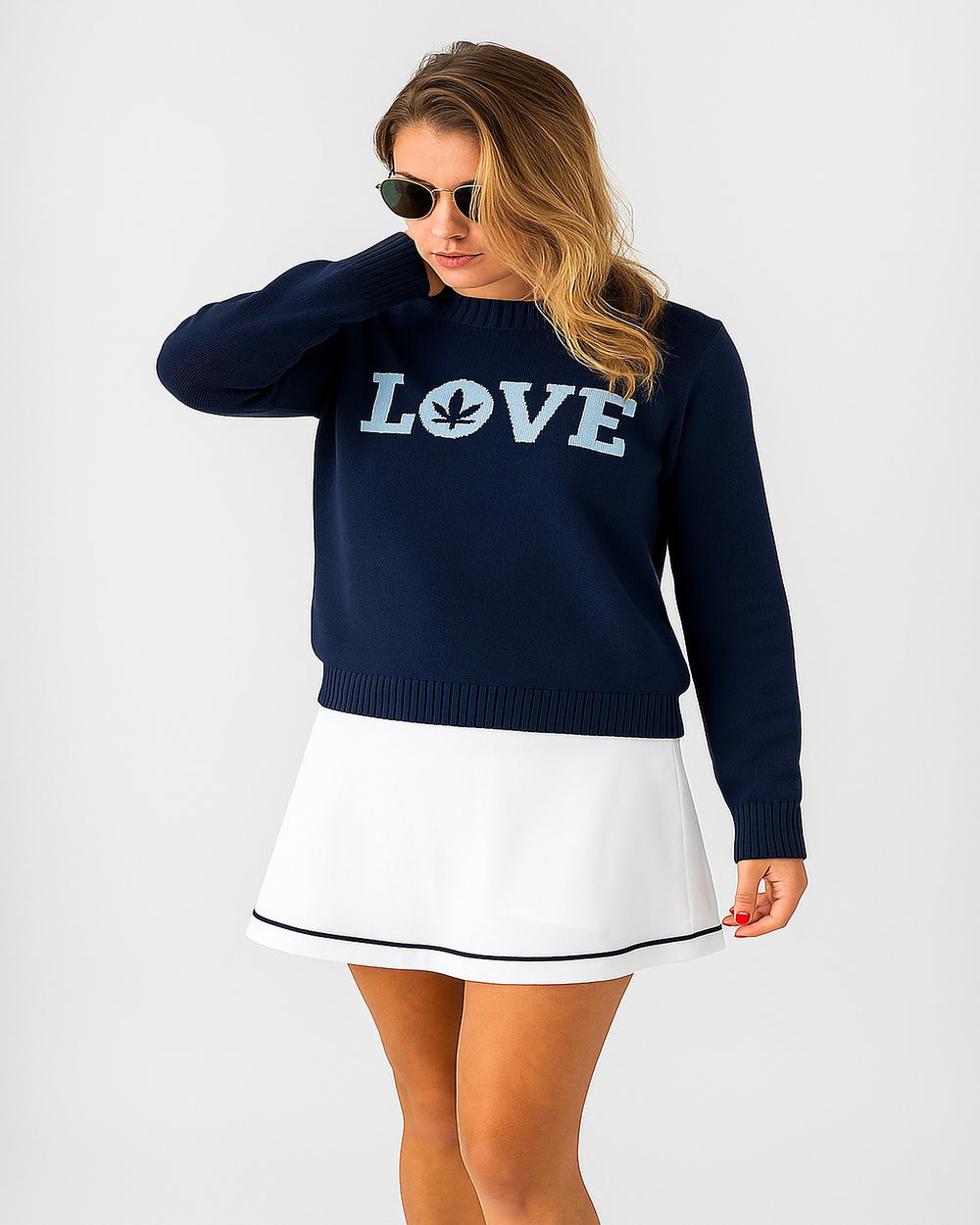 "LOVE" Sweater in Navy