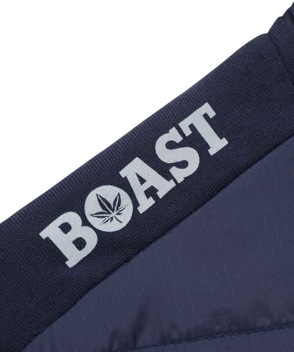 Hybrid Jacket in Navy