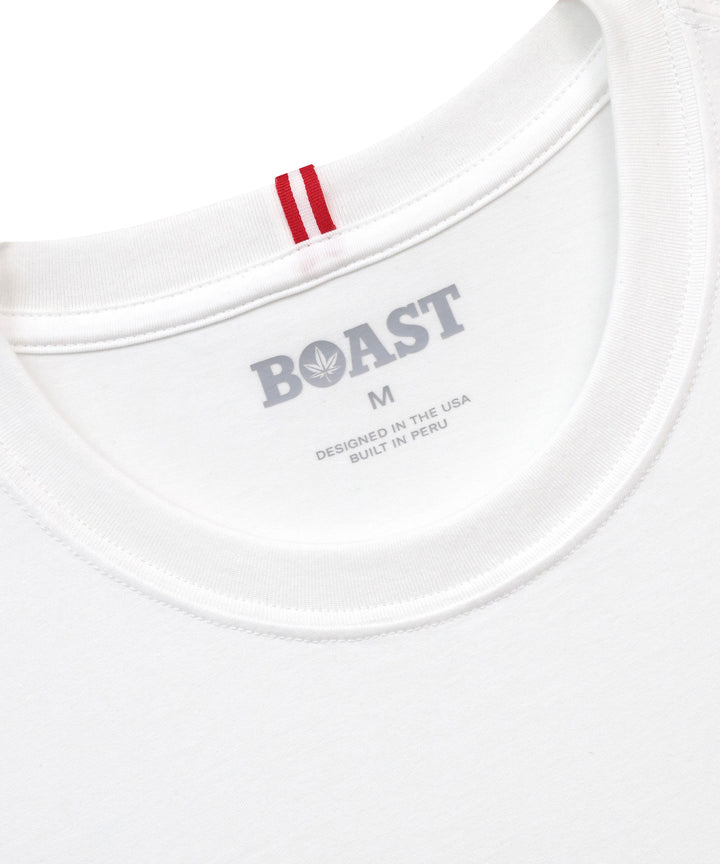 Pocket Tee in White Vintage Navy