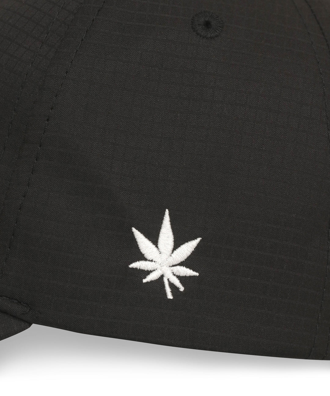 Performance Hat in Black