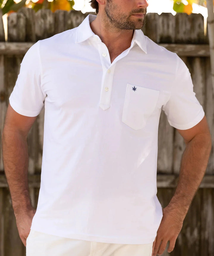 Performance Polo in White Navy Leaf